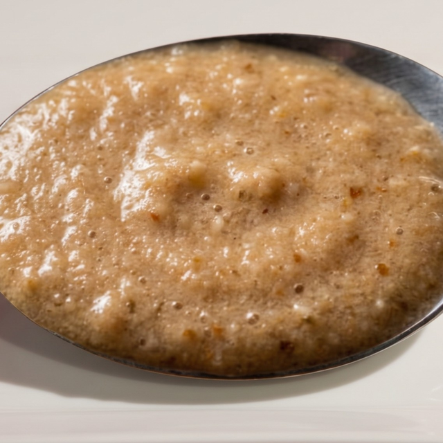 Schmedium Sauce (16 oz).